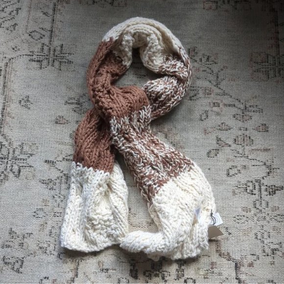 NWT Treasure and Bond Extra Long Cozy Scarf - Picture 1 of 3